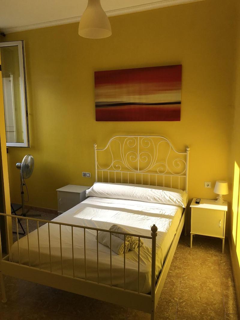 Hostal Apolo Xi image