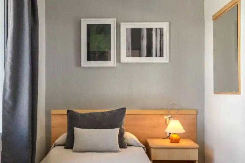 Hotel Cenit & Apts. Sol y Viento image