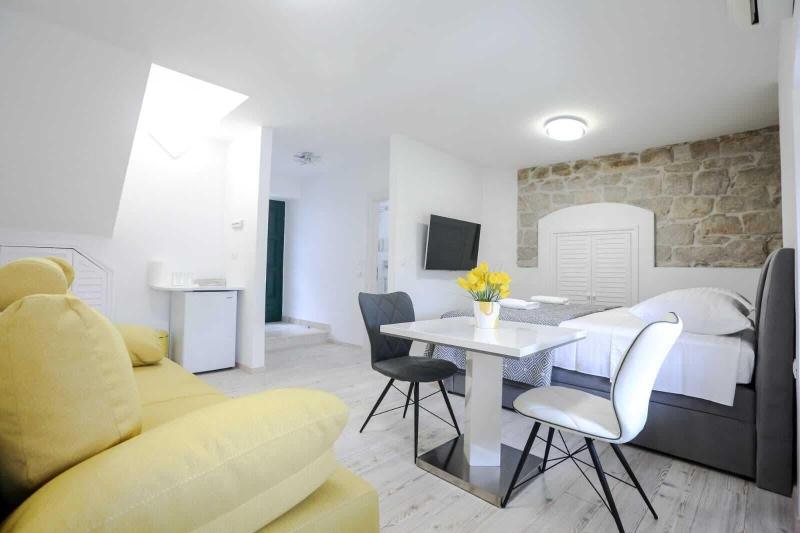 Villa Kate image