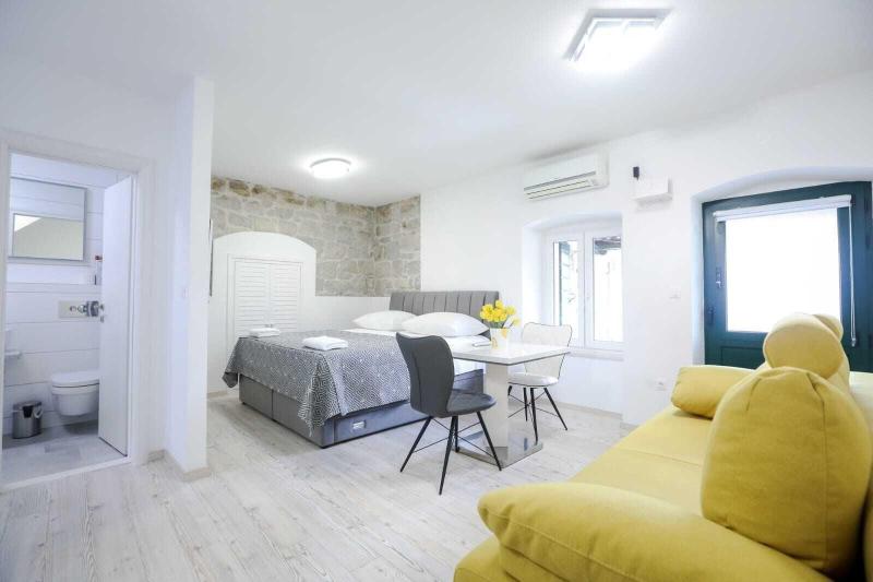Villa Kate image
