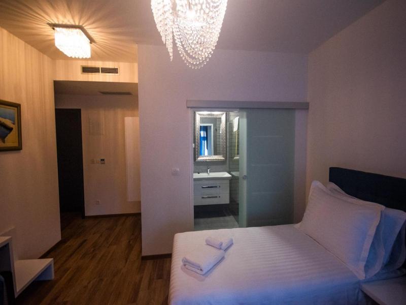 Prima Luxury Rooms image