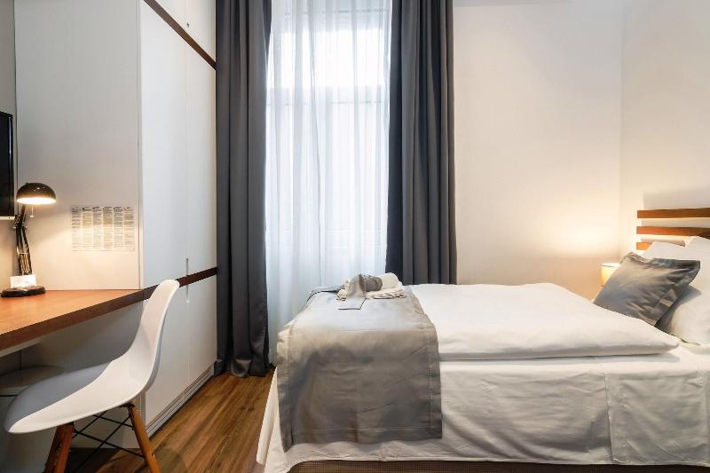 Prima Luxury Rooms image