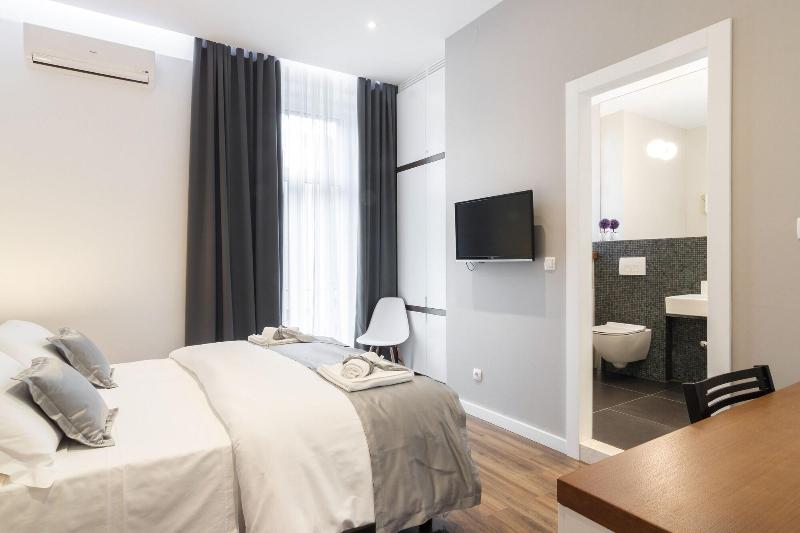 Prima Luxury Rooms image