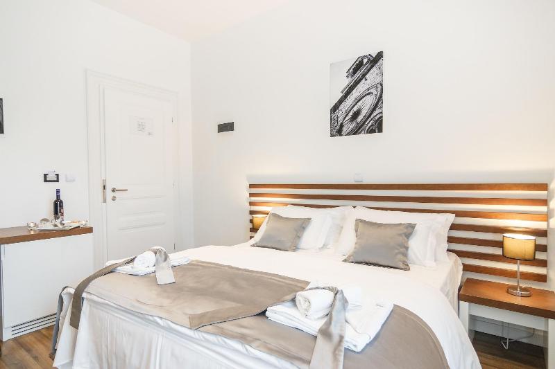 Prima Luxury Rooms image