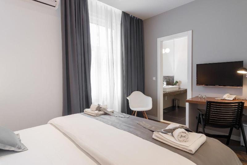 Prima Luxury Rooms image