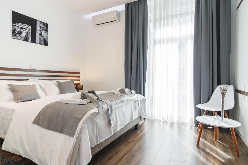 Prima Luxury Rooms image