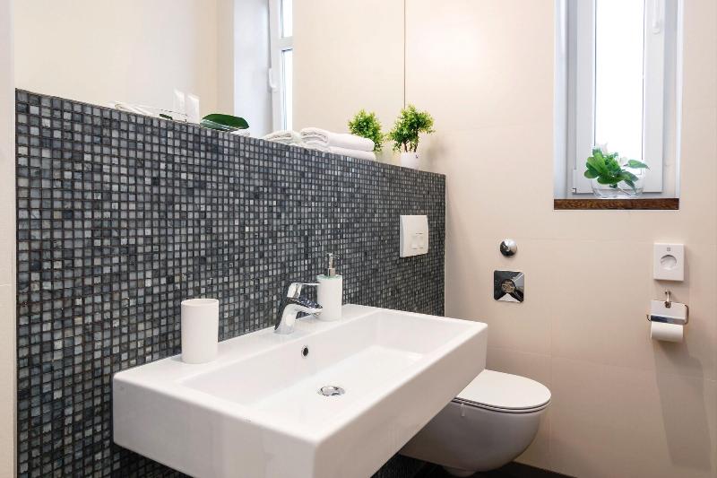 Prima Luxury Rooms image