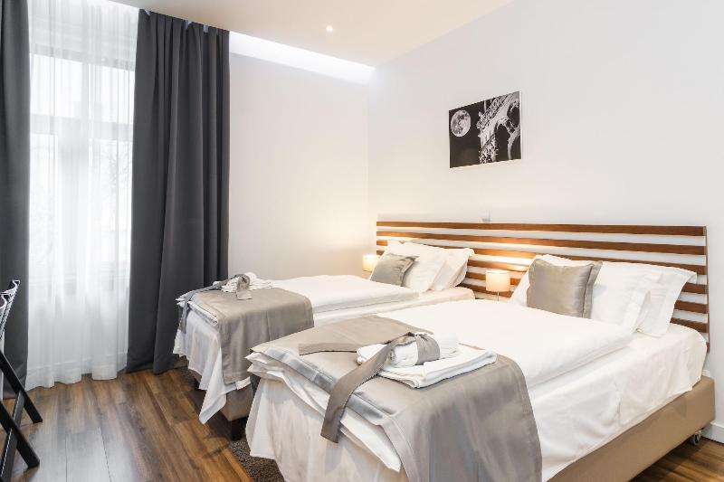 Prima Luxury Rooms image