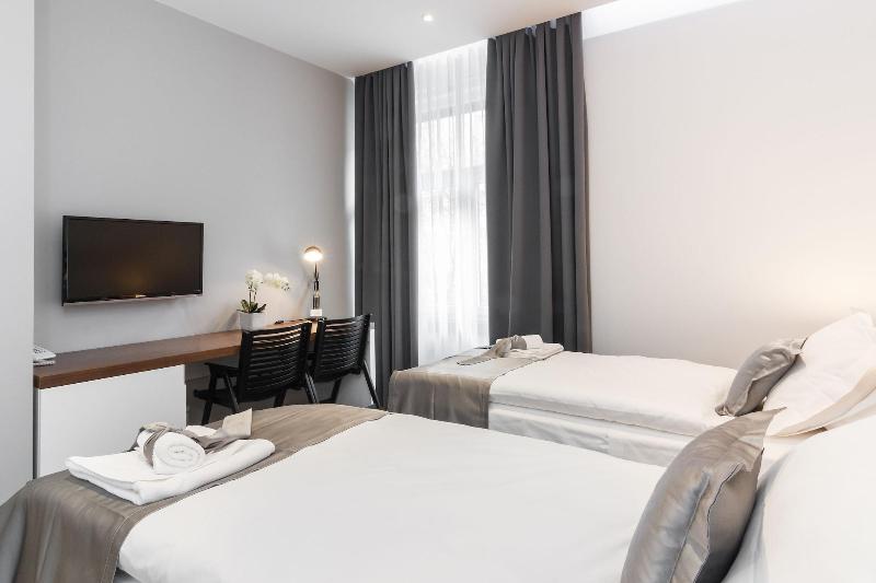 Prima Luxury Rooms image