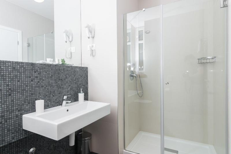 Prima Luxury Rooms image