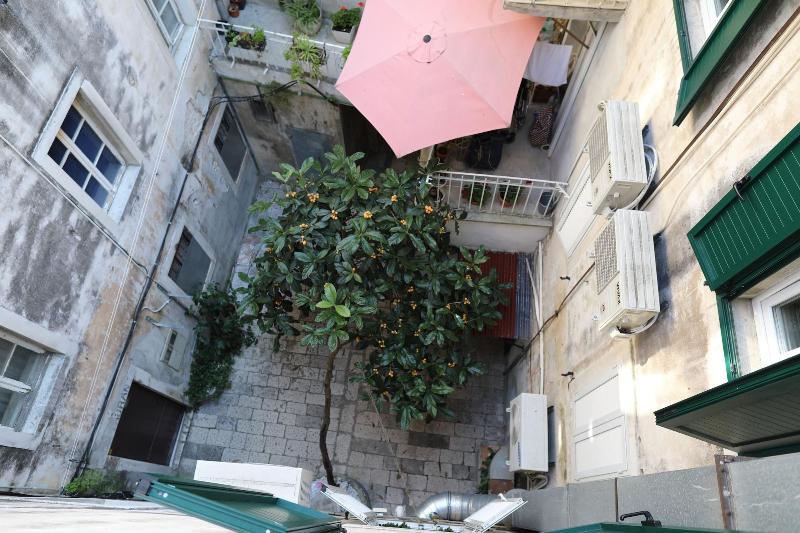 Malena Palace image