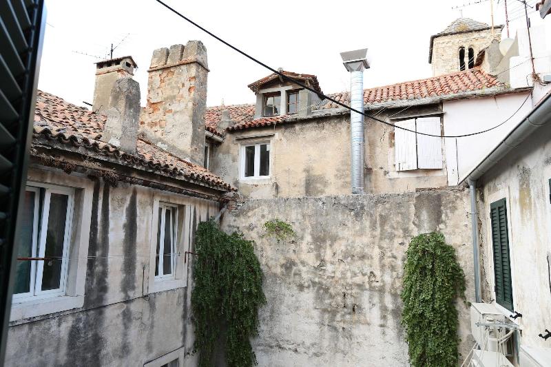 Malena Palace image