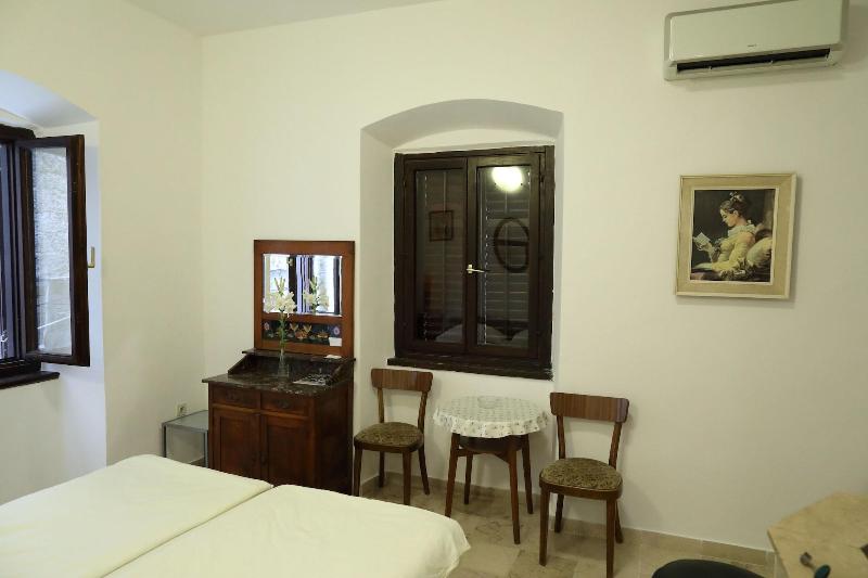 Malena Palace image