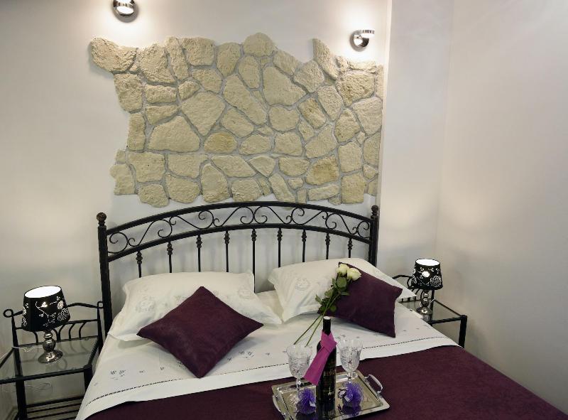 Kuzma Rooms 2 image