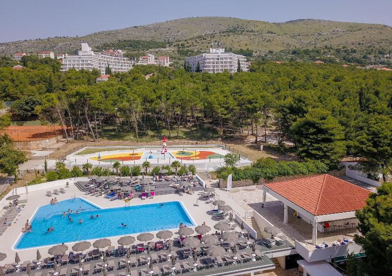 Hotel Medena Plus image