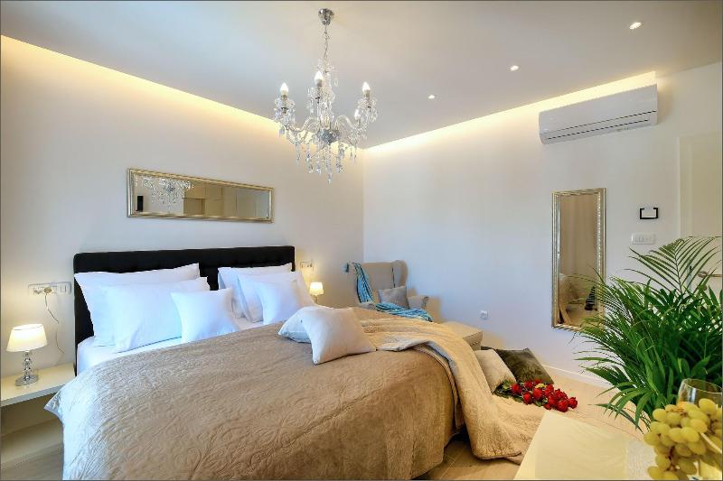 Via Porto Rooms image