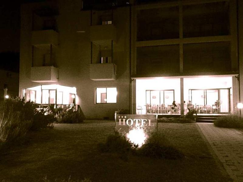 Hotel Flora image