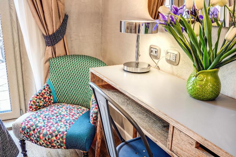Parlamento Boutique Hotel image