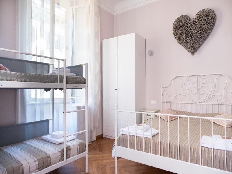 Il Sesto Suites Central image