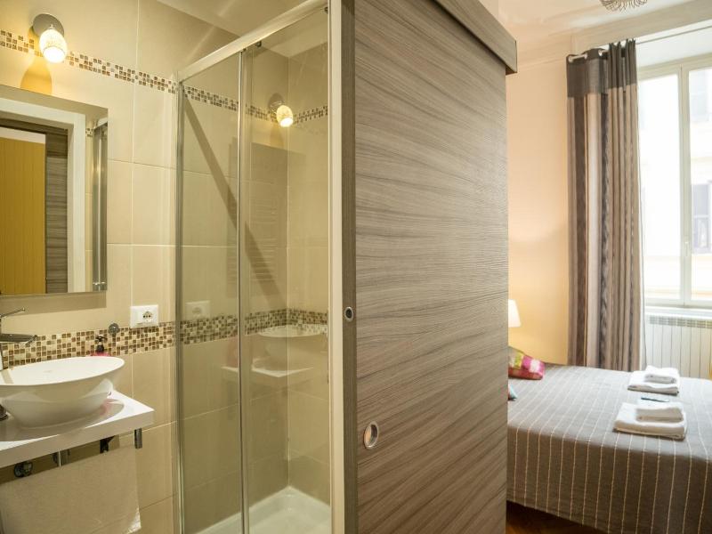 Il Sesto Suites Central image