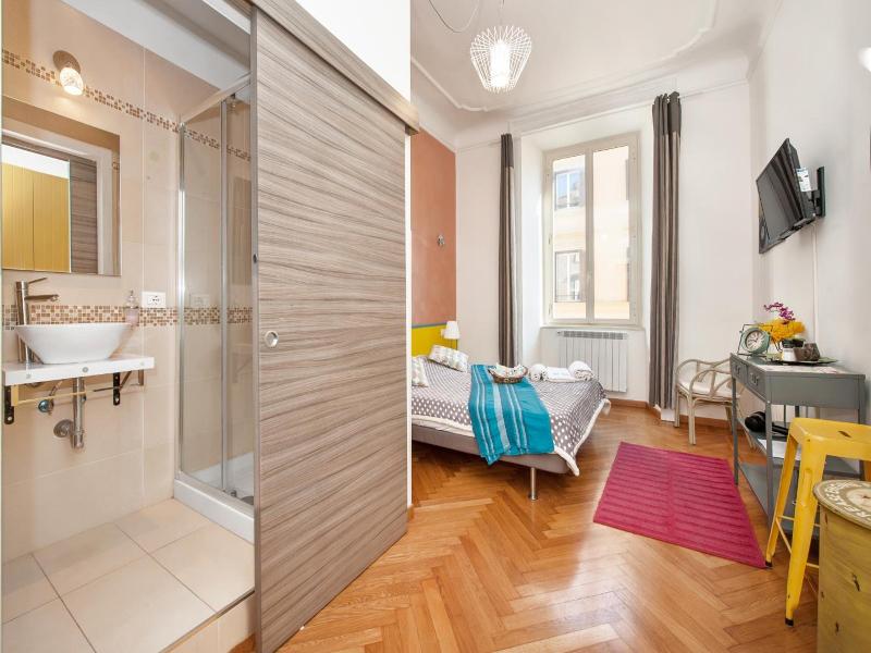 Il Sesto Suites Central image
