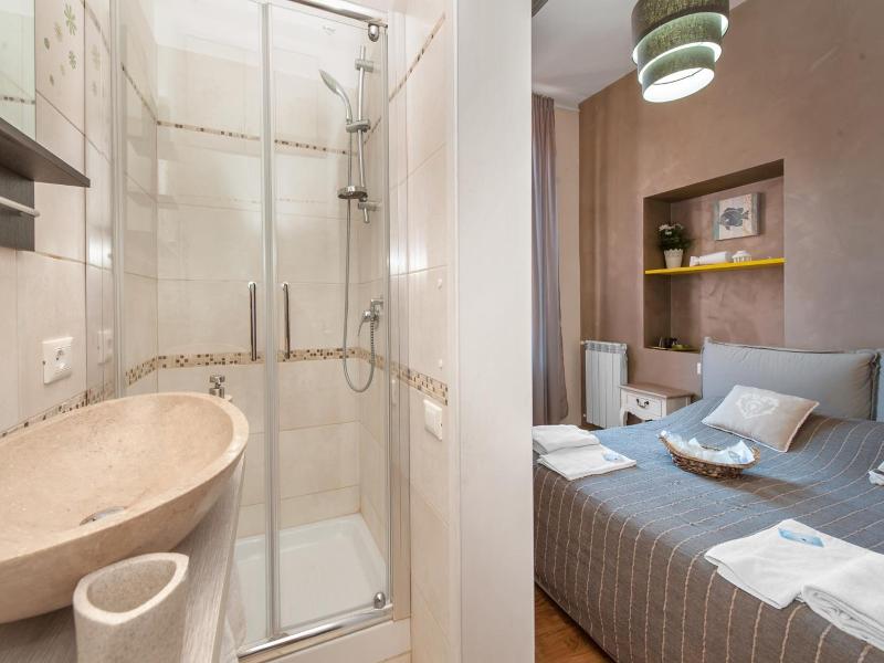 Il Sesto Suites Central image