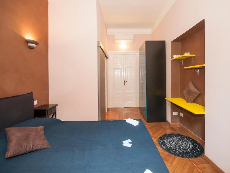 Il Sesto Suites Central image
