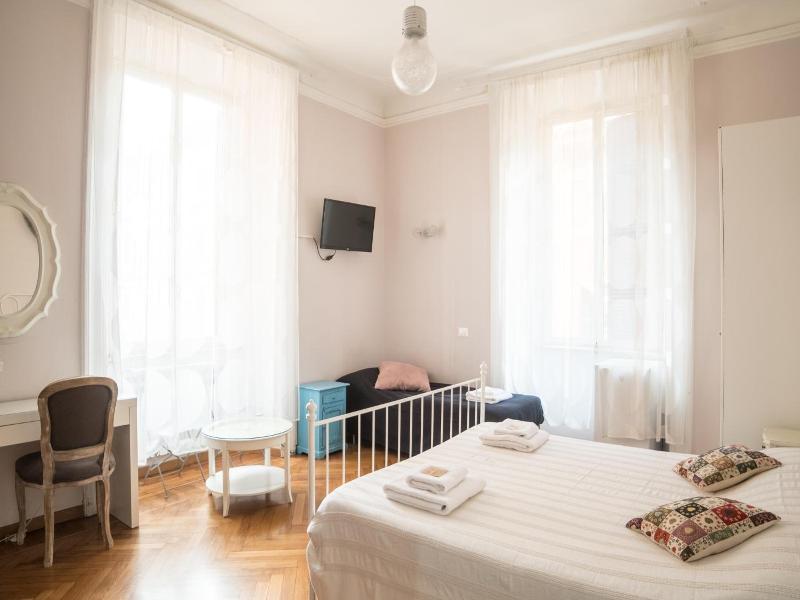 Il Sesto Suites Central image