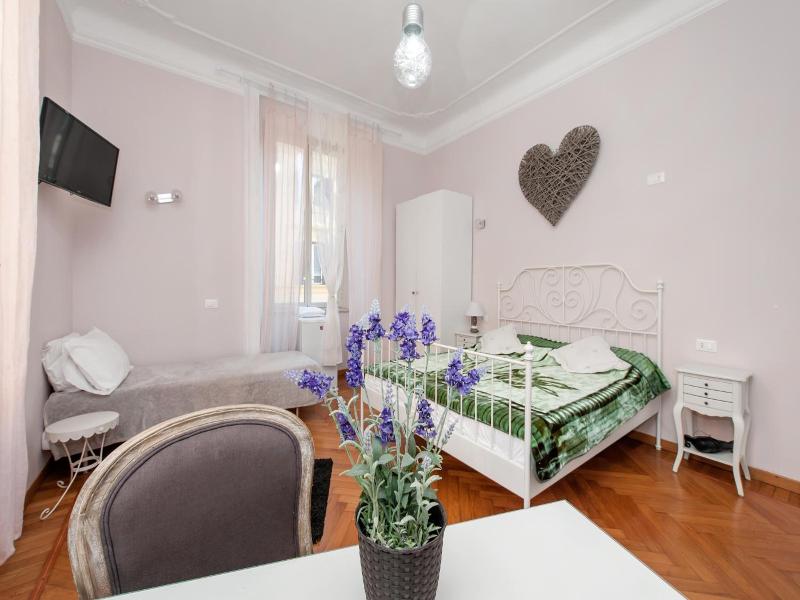 Il Sesto Suites Central image
