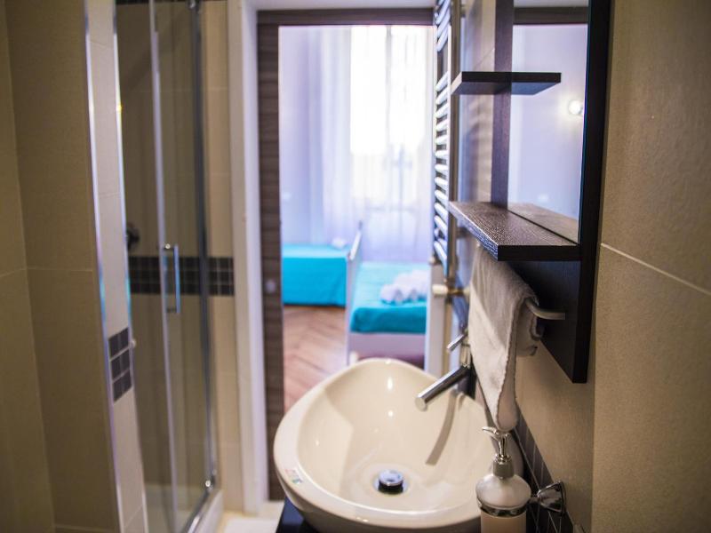 Il Sesto Suites Central image