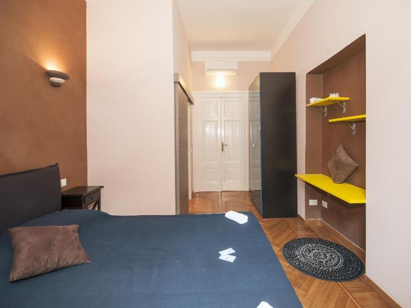 Il Sesto Suites Central image