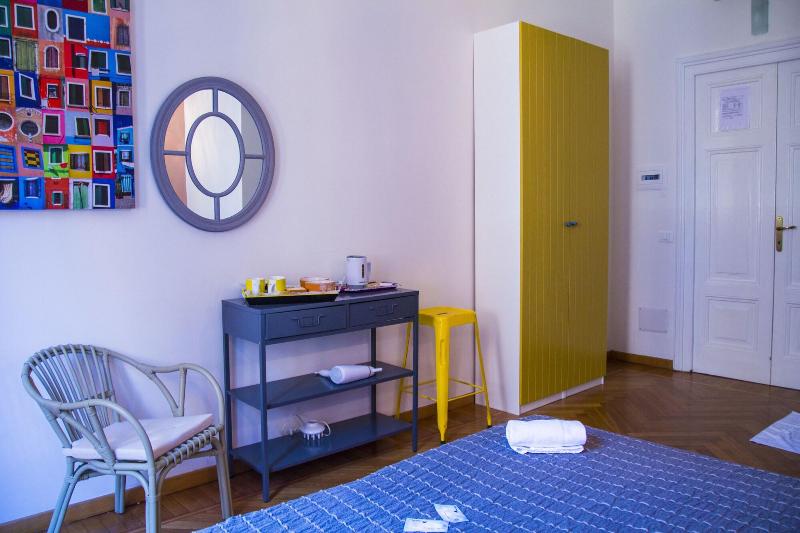 Il Sesto Suites Central image
