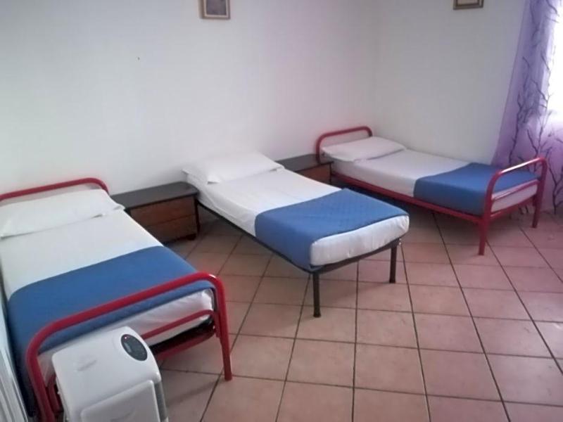 Hostelroma image