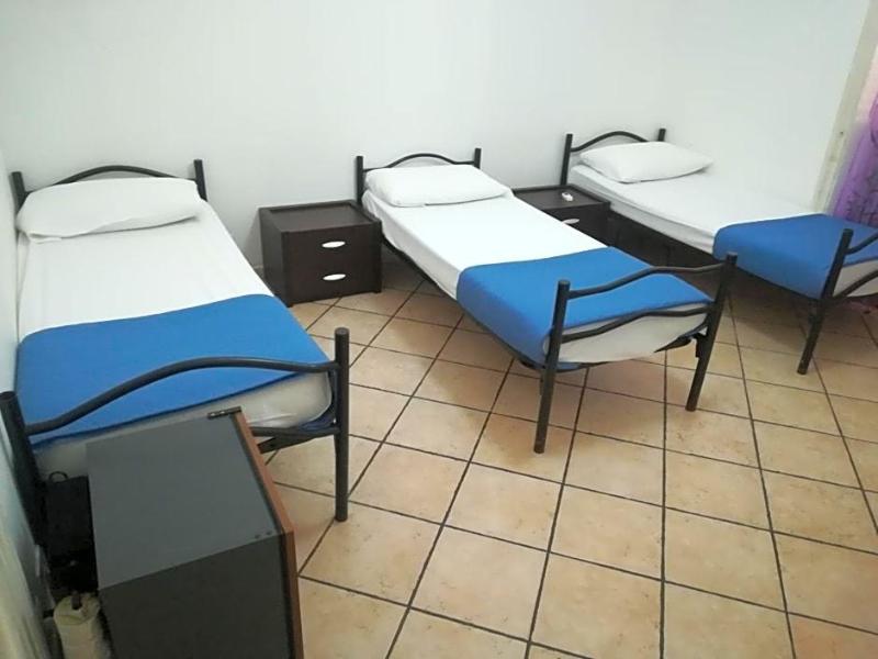 Hostelroma image