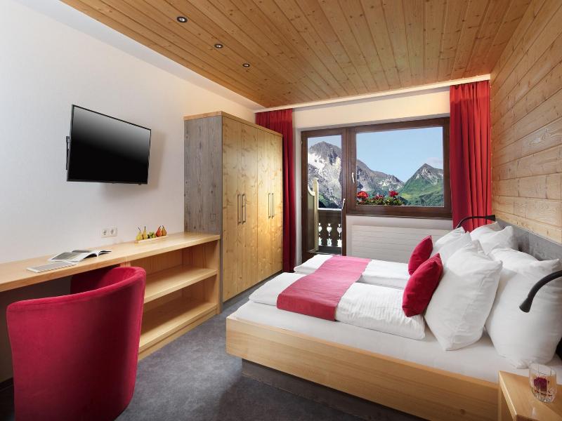 Hotel Höhlenstein image