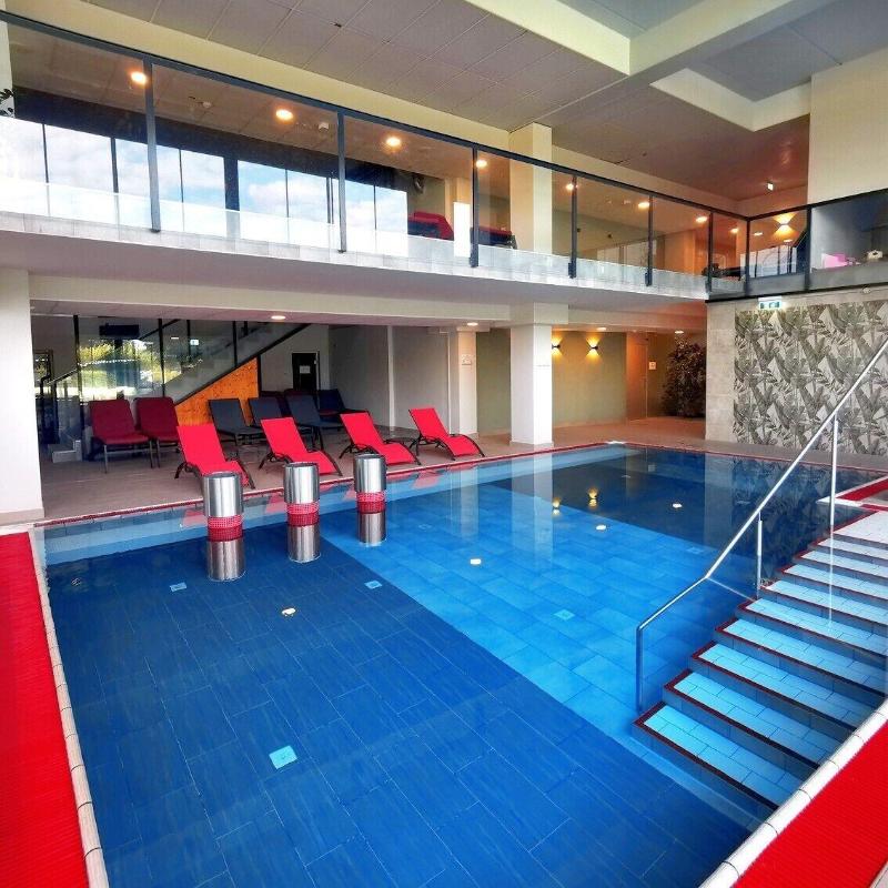 Thermenhotel All In Red image