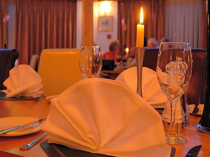 Gatwick Cambridge Hotel image