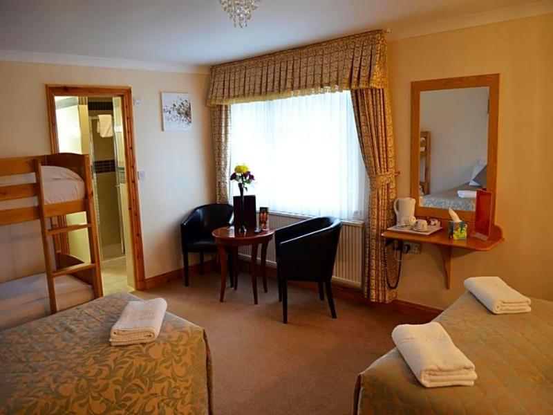 Gatwick Cambridge Hotel image