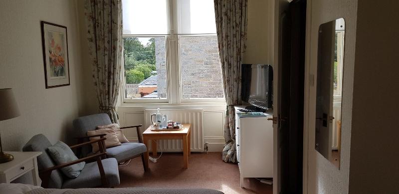 Arden House image