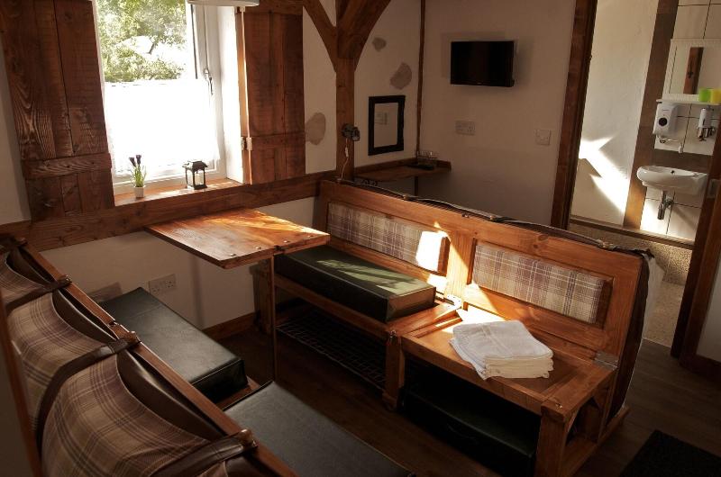 Birchwood Guest Lodge image