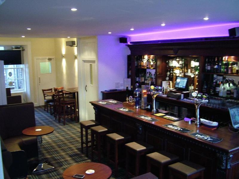 Aberdour Hotel & Stables Rooms image