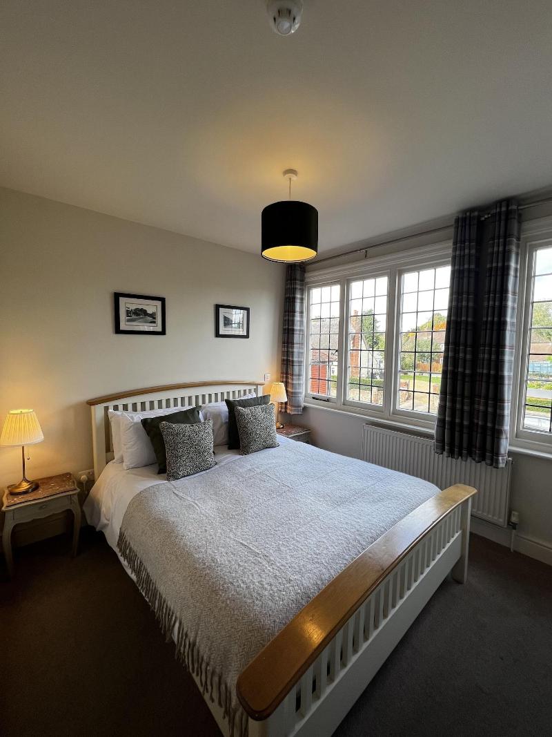 The White Hart image