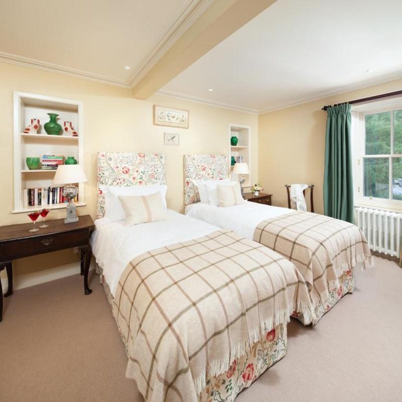 Loch Lomond Arms Hotel image
