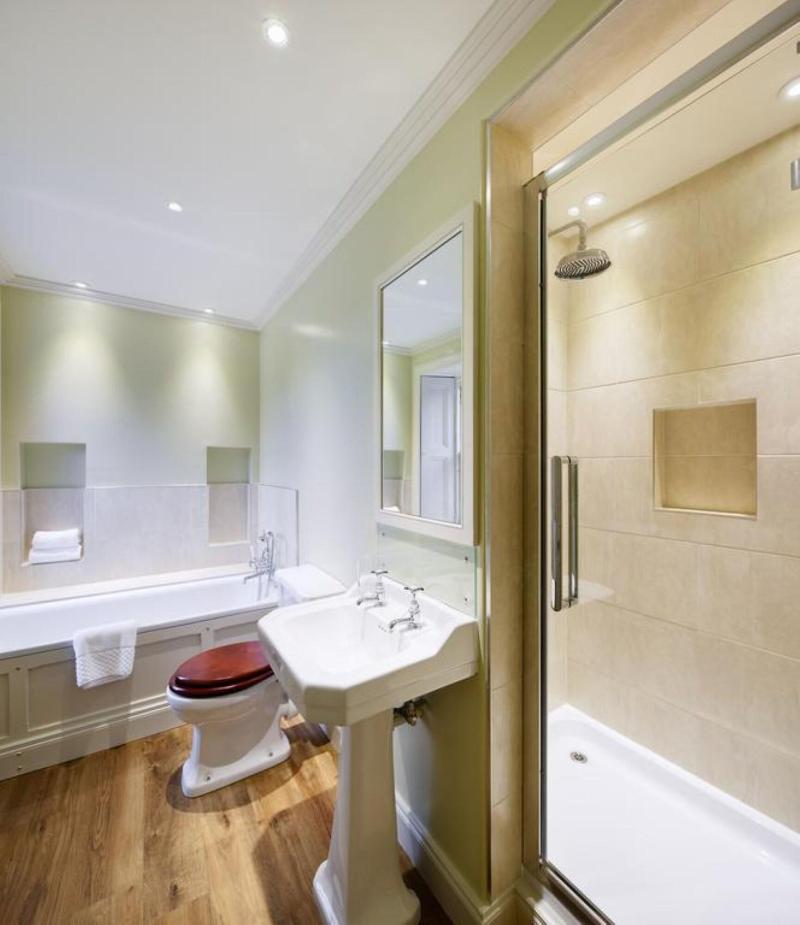Loch Lomond Arms Hotel image
