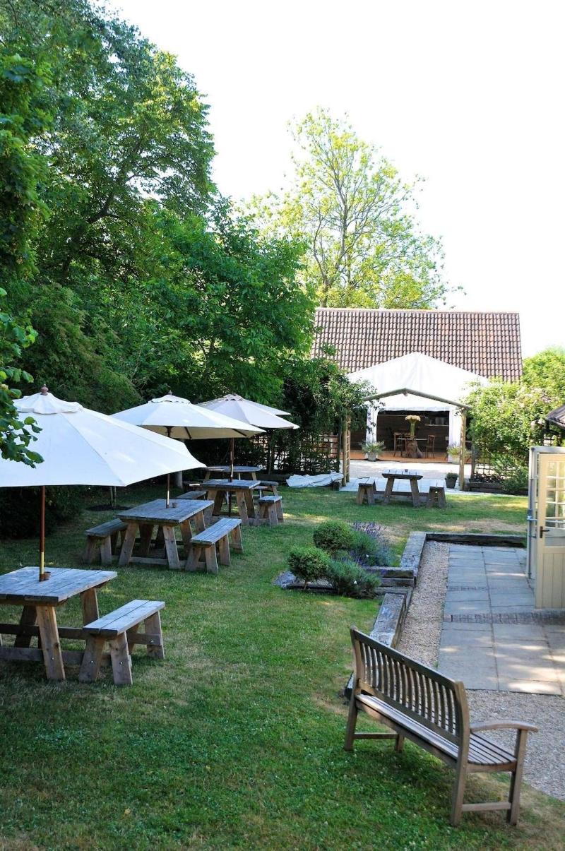 The Red Lion Inn image