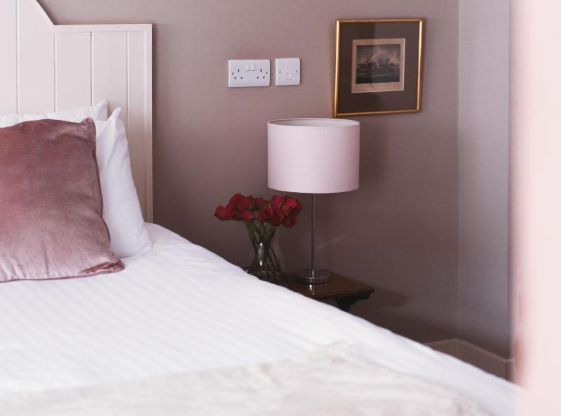 Healing Manor Hotel image