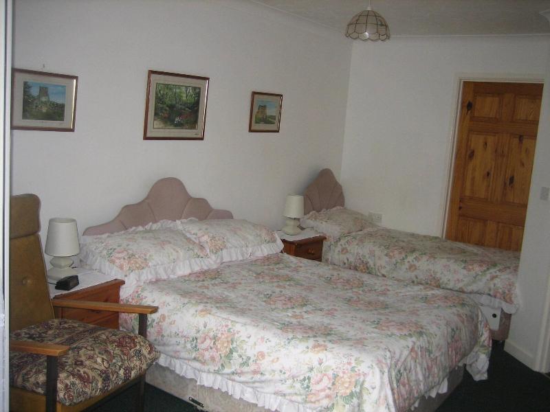 Four Seasons Guest House image