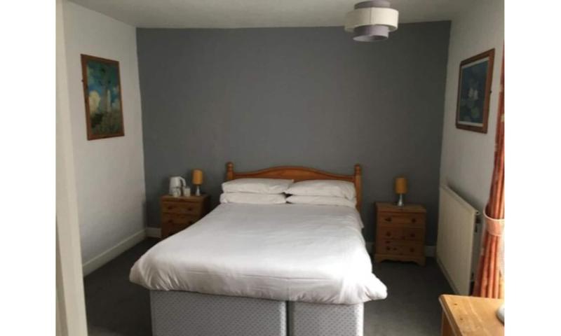 The Kings Arms image