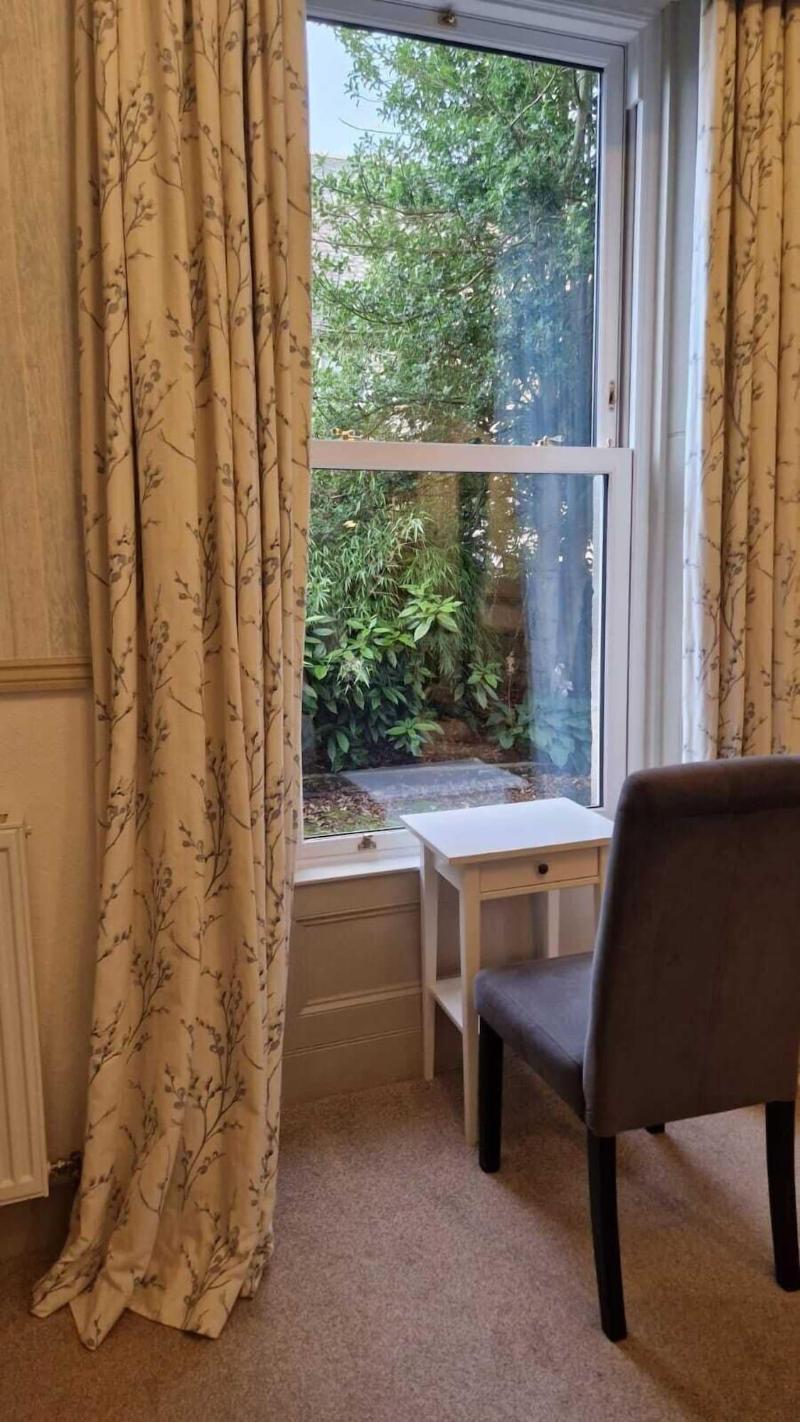 Abbotsford Lodge image