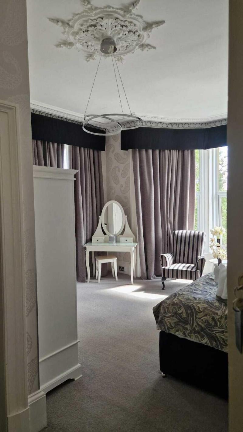 Abbotsford Lodge image